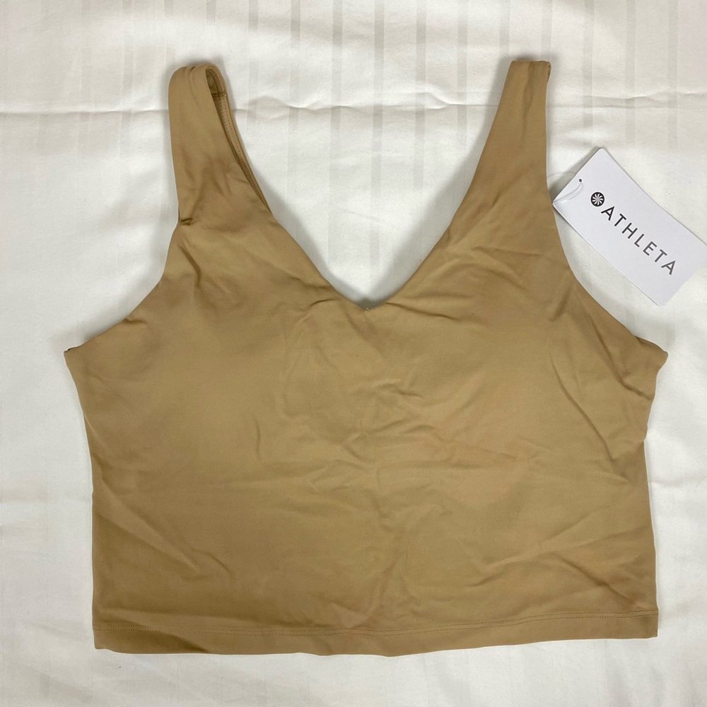 Athleta Transcend V-Neck Crop Sports Bra A-C Tan Color Size XL NWT